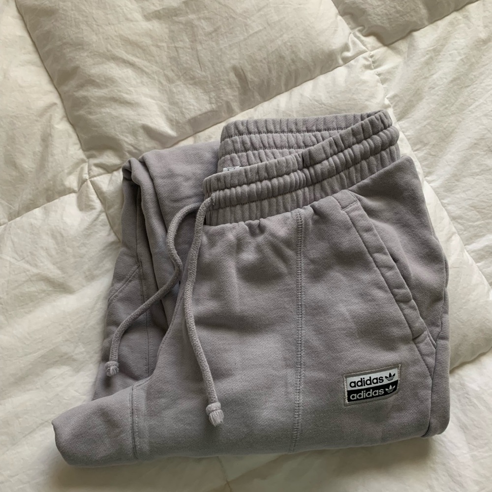 Adidas sweatpants